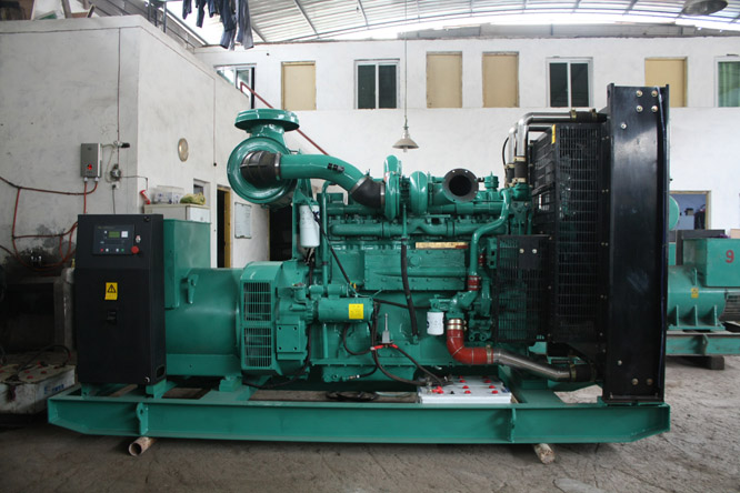 龙南环保无噪音：租用静音发电机组，为环境和耳朵双重保驾护航